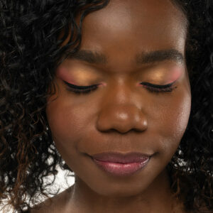 MOODSTRUCK stick eyeshadow – Enthusiastic- Copper Shimmer