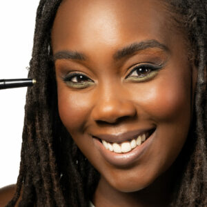 MOODSTRUCK stick eyeshadow – Logical – Muted Green Shimmer