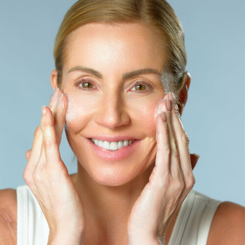 03-Cleanser-Leandra31615_e399bb976ccf3e9ec395b967ca676d6e.jpg 03-Cleanser-Leandra31615_e399bb976ccf3e9ec395b967ca676d6e.jpg