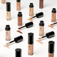 YOUNIQUE TOUCH skin solution concealer