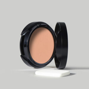 YOUNIQUE TOUCH complexion+ pressed powder foundation